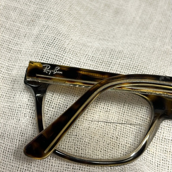 Ray-Ban frames with case - Picture 10 of 13